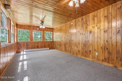 136 Hilltop Lane, Hawley, PA 18428 - Photo 22