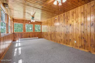 136 Hilltop Lane, Hawley, PA 18428 - Photo 22