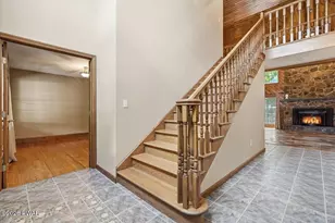136 Hilltop Lane, Hawley, PA 18428 - Photo 14