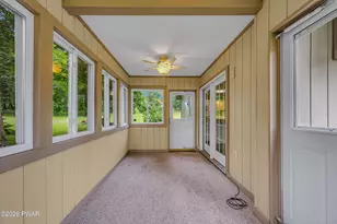 33 Forest Ln, Lake Ariel, PA 18436 - Photo 14