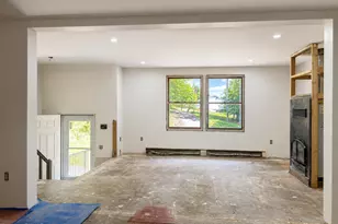 234 Footprint Rd, East Stroudsburg, PA 18302 - Photo 4