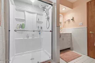 154 Santos Dr, Milford, PA 18337 - Photo 22