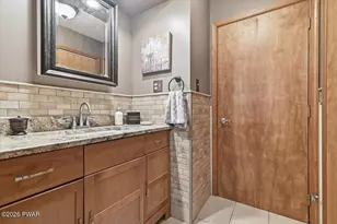 154 Santos Dr, Milford, PA 18337 - Photo 36