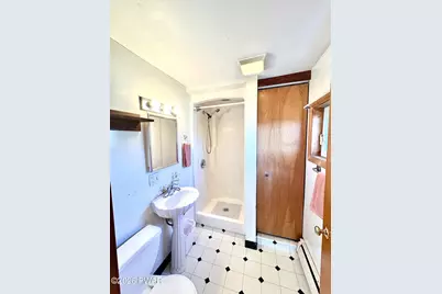418 Main Street, Vandling, PA 18421 - Photo 30