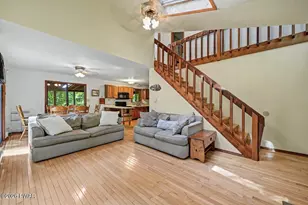 108 Blackbird Ct, Lackawaxen, PA 18435 - Photo 10