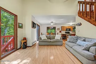108 Blackbird Ct, Lackawaxen, PA 18435 - Photo 12