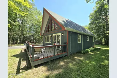 5164 Cresco Drive, Pocono Lake, PA 18347 - Photo 6