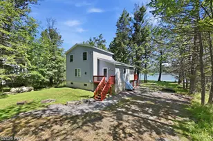 222 Spring Box Ln, Lake Ariel, PA 18436 - Photo 2