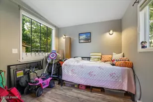 117 Mink Ct, Dingmans Ferry, PA 18328 - Photo 12