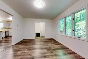 303 Otter Ct, Bushkill, PA 18324 - Photo 14