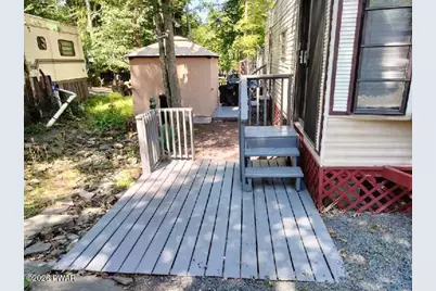 110 Village Drive W, Milford, PA 18337 - Photo 2
