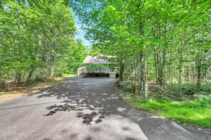 1005 Deerfield Dr, Newfoundland, PA 18445 - Photo 30
