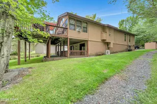 123 S Fairway Dr, Lake Ariel, PA 18436 - Photo 4