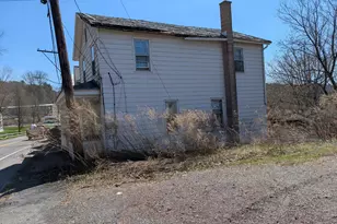 689 Texas Palmyra Hwy, Hawley, PA 18428 - Photo 2