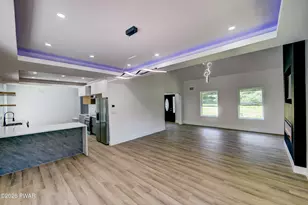 127 Lakewood Dr, Dingmans Ferry, PA 18328 - Photo 36