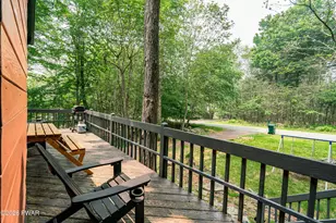 9688 Stony Hollow Dr, Tobyhanna, PA 18466 - Photo 28