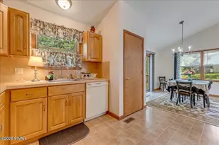 801 Sun Vly Ct, Tafton, PA 18464 - Photo 16