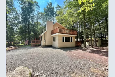 1011 Cedar Drive, Lake Ariel, PA 18436 - Photo 2
