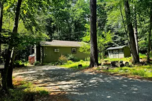 100 Iroquis Trail, Dingmans Ferry, PA 18328 - Photo 26