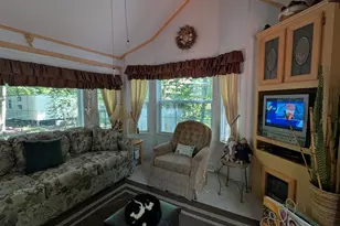 213 Shohola Ln, Shohola, PA 18458 - Photo 10