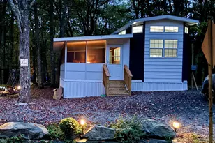 126 Deer Run, Milford, PA 18337 - Photo 2