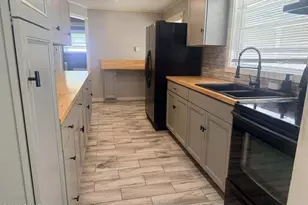 12 Mae Ln, Matamoras, PA 18336 - Photo 8