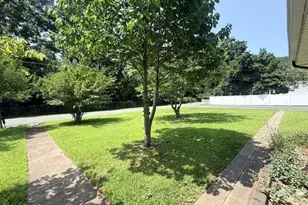 12 Mae Ln, Matamoras, PA 18336 - Photo 6
