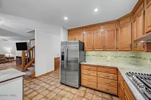 1750 Lake Ariel Hwy, Lake Ariel, PA 18436 - Photo 22
