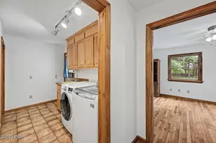 1750 Lake Ariel Hwy, Lake Ariel, PA 18436 - Photo 36