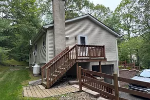 125 Birch Leaf Dr, Milford, PA 18337 - Photo 12