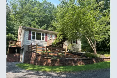 125 Birch Leaf Drive, Milford, PA 18337 - Photo 2