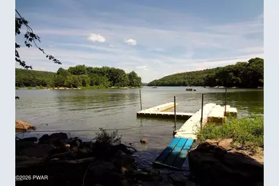 181 Marina Way, Greentown, PA 18426 - Photo 2