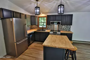111 Ledge View Dr, Hawley, PA 18428 - Photo 4