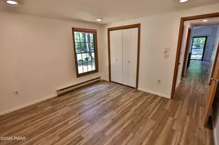 111 Ledge View Dr, Hawley, PA 18428 - Photo 18
