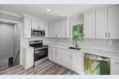 127 Lone Pine Bay, Hawley, PA 18428 - Photo 24