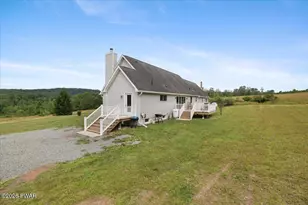 219 Plank Rd, Beach Lake, PA 18405 - Photo 82