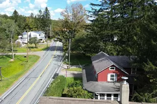 914 Main St, Newfoundland, PA 18445 - Photo 20