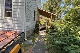 914 Main St, Newfoundland, PA 18445 - Photo 18