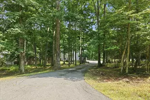 176 Spruce Lake Dr, Milford, PA 18337 - Photo 94