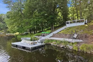 176 Spruce Lake Dr, Milford, PA 18337 - Photo 86