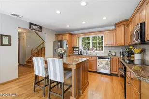 176 Spruce Lake Dr, Milford, PA 18337 - Photo 24
