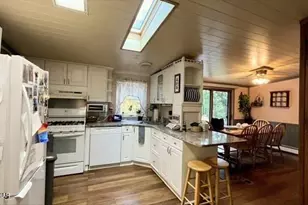 231 Traverse Rd, Dingmans Ferry, PA 18328 - Photo 22
