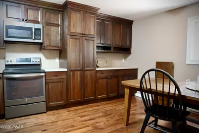 549 Lakeview Drive E, Lake Ariel, PA 18436 - Photo 8