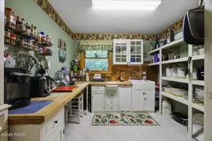 8 Cedar Ct, Lakeville, PA 18438 - Photo 34