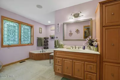 8 Cedar Court, Lakeville, PA 18438 - Photo 40