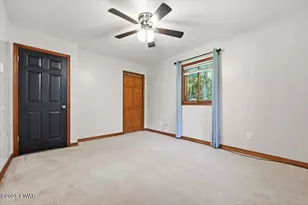 206 Oakenshield Dr, Tamiment, PA 18371 - Photo 24