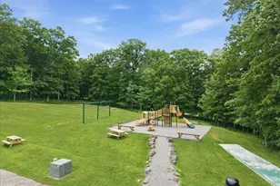 206 Oakenshield Dr, Tamiment, PA 18371 - Photo 80