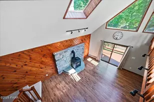 206 Oakenshield Dr, Tamiment, PA 18371 - Photo 36