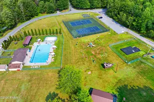 143 Bear Rock Rd, Lake Ariel, PA 18436 - Photo 44