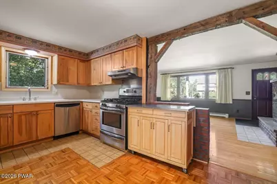 125 N Forrest Drive, Milford, PA 18337 - Photo 8